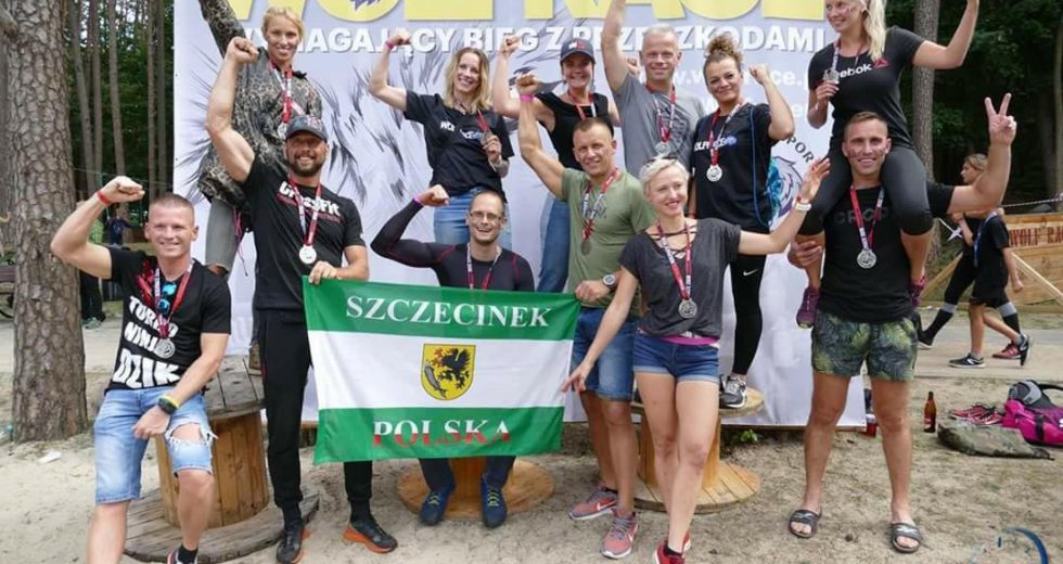 Udany debiut Cross Team Szczecinek w biegu przeszkodowym WolfRace w Trzciance