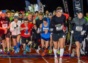 Ponad 800 biegaczy ściemniało w Koszalinie po raz ósmy