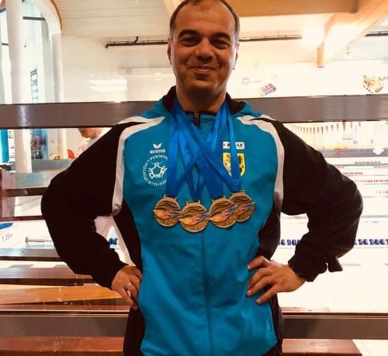 Cztery złote medale Temura Bałakari na X Mitingu Pływackim Masters