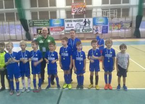 Młodzi piłkarze rozpoczęli cykl Halowych Turniejów Piłkarskich Partner Cup 2018