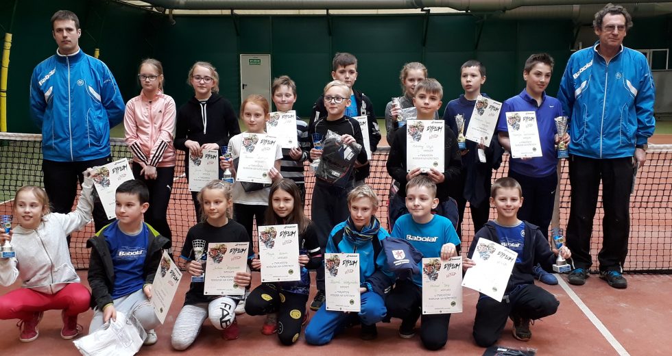W Szczecinku rozegrano wiosenny turniej tenisowy